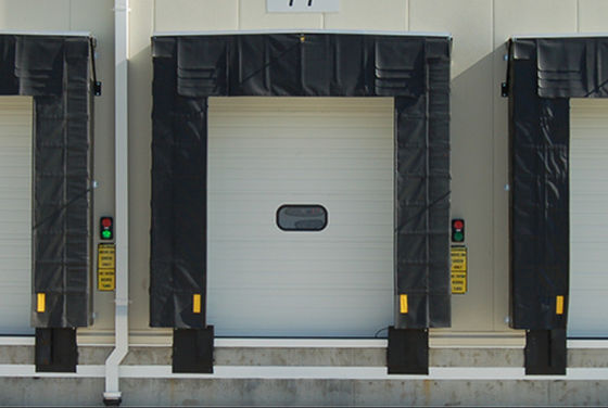 Mechanisches Kühlraum-Verladedock schützt PVC-Vorhang-justierbares einziehbares