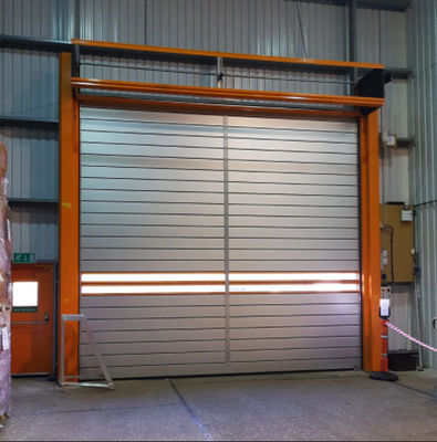 Aluminiumlegierungs-Hochgeschwindigkeitsspiralen-Rolle herauf industriellen Rollen-Fensterladen des Tür-Profil-35m/S