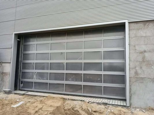 Kundengebundene Aluminiumglasgaragentoren - Gesamtlösung für die Projekte transparent