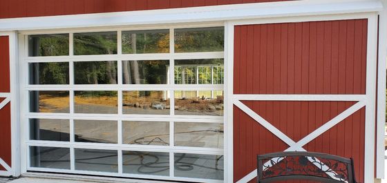 Kundengebundene Aluminiumglasgaragentoren - Gesamtlösung für die Projekte transparent