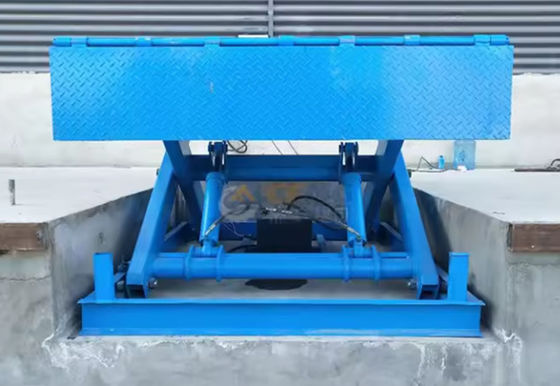Anpassbarer Sicherheitsladen Dock Leveler mit Schaltknopfsteuerung und Sicherheitskurbeln Logistik