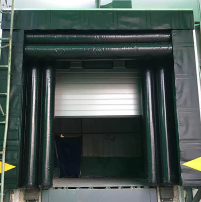 Flexible aufblasbare Dockunterkunft mit Druck und hervorragender Wetterbeständigkeit Kaltdichte Isolationstür