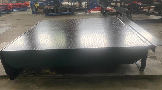 Anpassbares elektrisches hydraulisches Lade-Dock-Ebeniger mit Sicherheitskette und Schaltknopfsteuerung