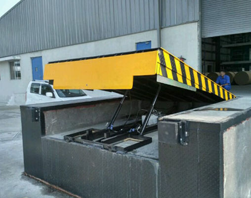 10000-20000 Pfund Ladehafen-Ebenen aus galvanisiertem Stahl Sicherheitskurbeln und Stangen auf der Anlage Montage