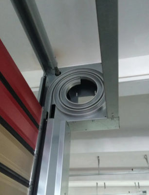 Aluminiumtransparente Hochgeschwindigkeits-Spiraltür Sicherheitseffizienz