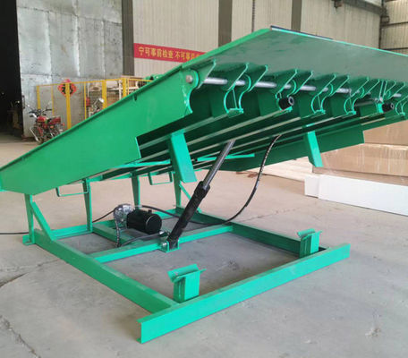 Werkstatt Automatische Dockplatte Dock Tür Leveler 25000-40000LBS Sicheres Design Mechanische Plattform Größe anpassbar