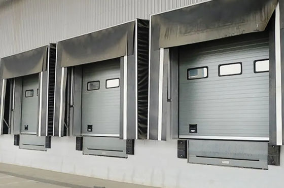 Festverstellbares Ladesystem Dock Türschutz mit galvanisierter Stahlfolie und festes verschleißfestes Gewebe