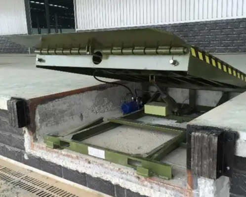 Installation vor Ort Dock Tür Nivellierer Werkstatt Automatische Dockplatte 25000-40000LBS sicheres Design mit verzinkter Oberfläche