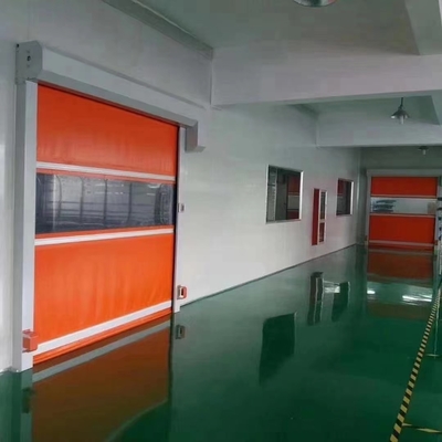 Isolierung und Wetterbeständigkeit Hochgeschwindigkeits-PVC-Rolltor Schnelllauf-Reißverschluss-Tür Moderner Stil Hochgeschwindigkeits-PVC-Automatiktore für Industrie, Hotels, Innenbereich