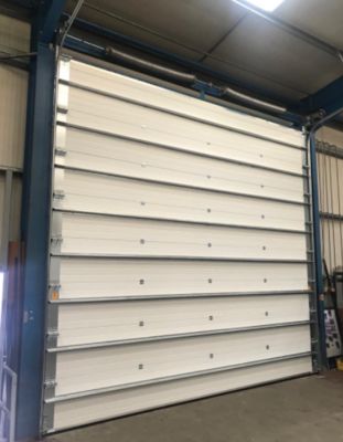 Hochsicherheits-Schloss-Feuerwehr-Industrie-Sektionaltore mit automatischen geformten und Notentriegelungs-Feuerschutz-Rolltor-Exporteuren