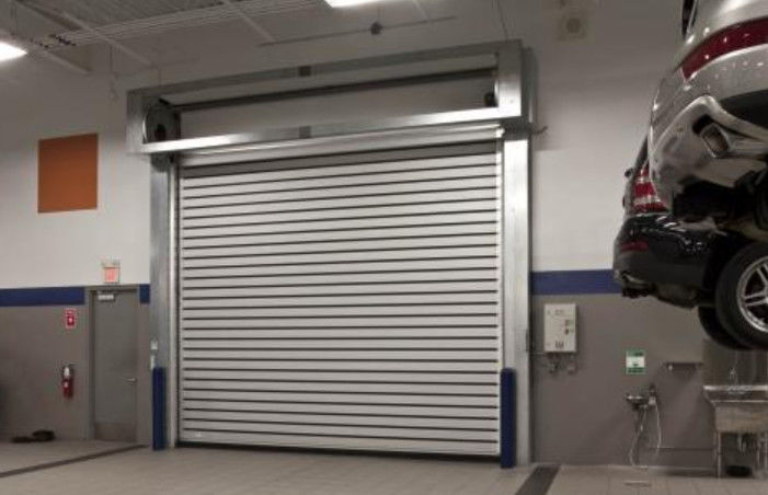 Außenseite Schnelle Aluminium-Hochgeschwindigkeits-Rollende Spiral Tür Stromversorgung 220V/50HZ Langlebig