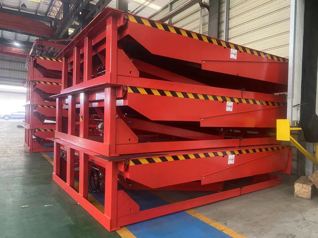 Anpassbare Deckhöhe Mechanische Ladestelle 10 000-20 000 Pfund Kapazität mit Vor-Ort-Installation