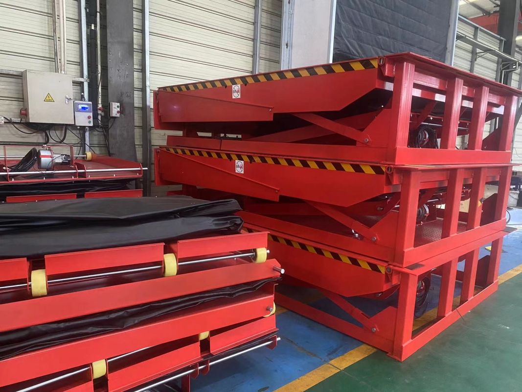 Anpassbarer elektrischer/hydraulischer Dock-Leveler 10 000-20 000 Pfund Kapazität mit Sicherheitsmerkmalen Fabrikgroßhandelspreis