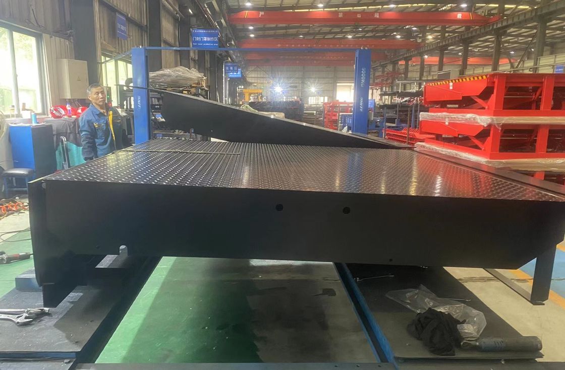 Smart Loading Dock Leveler mit anpassbarer Lippenlänge und Sicherheitsmerkmalen Container-Ladeplattform Mechanisch