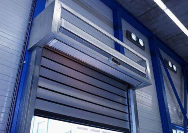 Schnelle Außenaluminium Schnelle Hochgeschwindigkeit 380V 50hz Industrielle Fernbedienung Öffnungsgeschwindigkeit 0,8m/s
