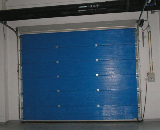 Gewerbliche automatische Lager- und Feuerwehrstationen Industriezweittüren Windwiderstand Automatisches geformtes Stahlmaterial